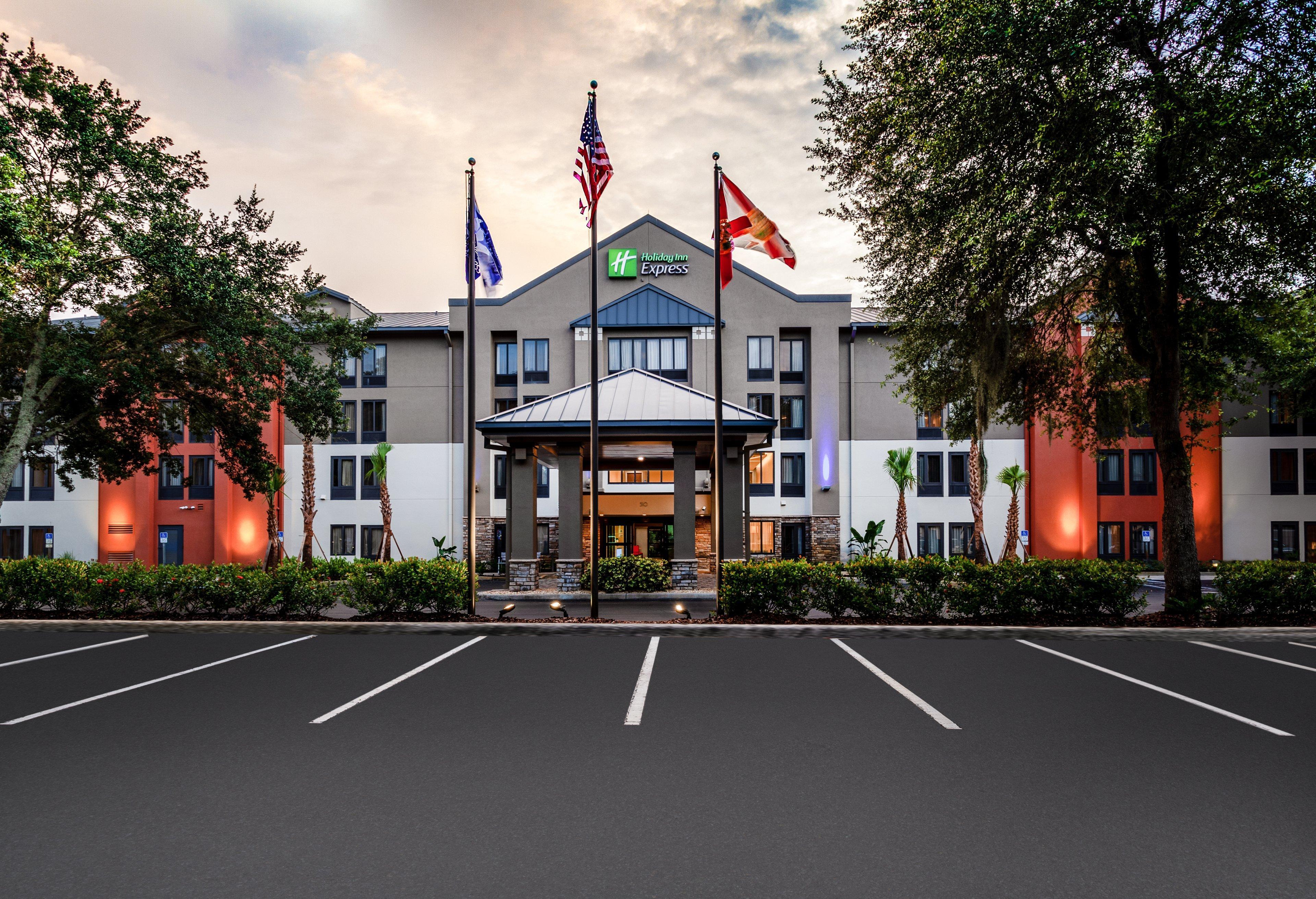Holiday Inn Express Tampa-Brandon, An Ihg Hotel Exterior photo