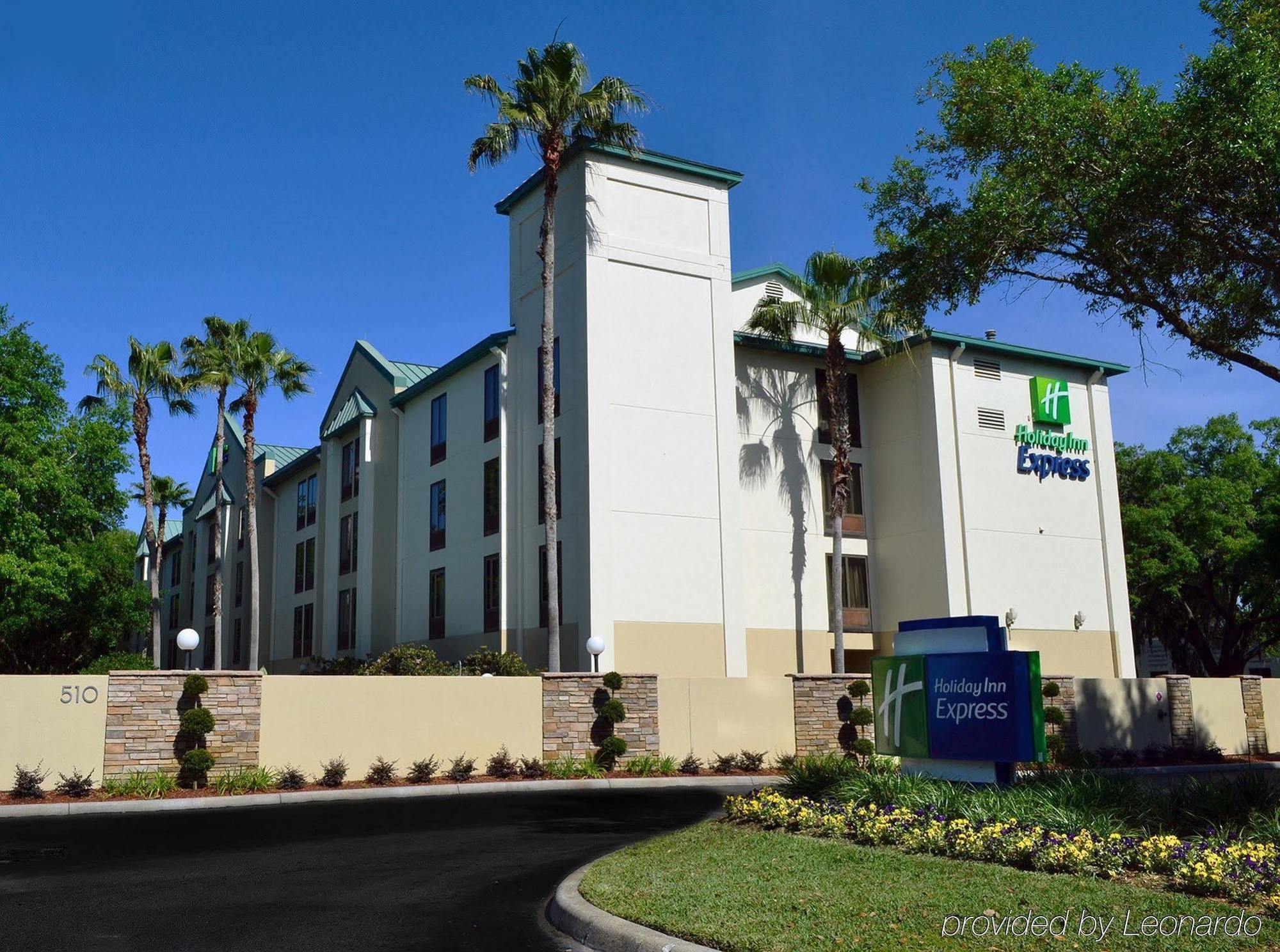 Holiday Inn Express Tampa-Brandon, An Ihg Hotel Exterior photo